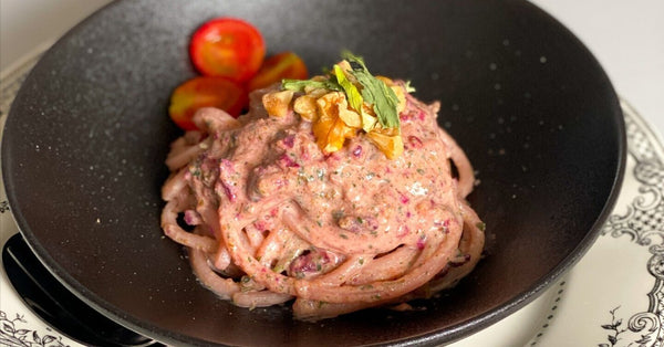 ビーツとほうれん草の豆乳クリーム冷製パスタ
